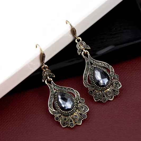 "Sekret Orientu" – Zestaw Kolczyki i Pierścionek