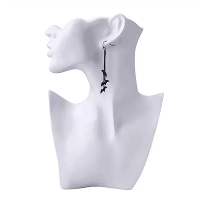 "Mroczny Lot" – Długie kolczyki z nietoperzami