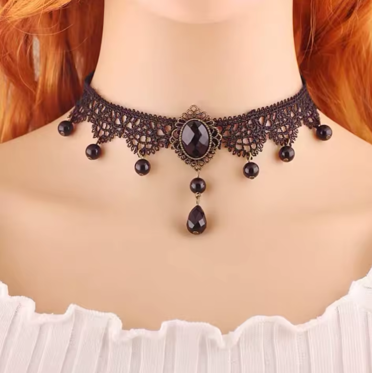 "Kamienna Moc" – Pleciony choker z czarnym kamieniem